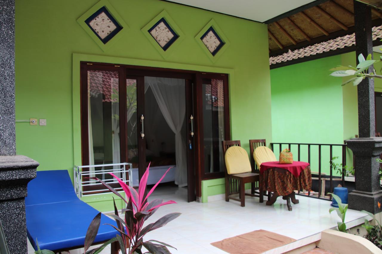 Taman Sandat Amed  Bagian luar foto